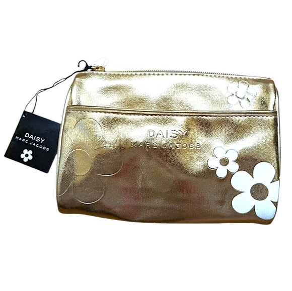 Gold Marc Jacobs- Daisy- cosmetic bag. NEW WITH TAGS - Picture 3 of 16